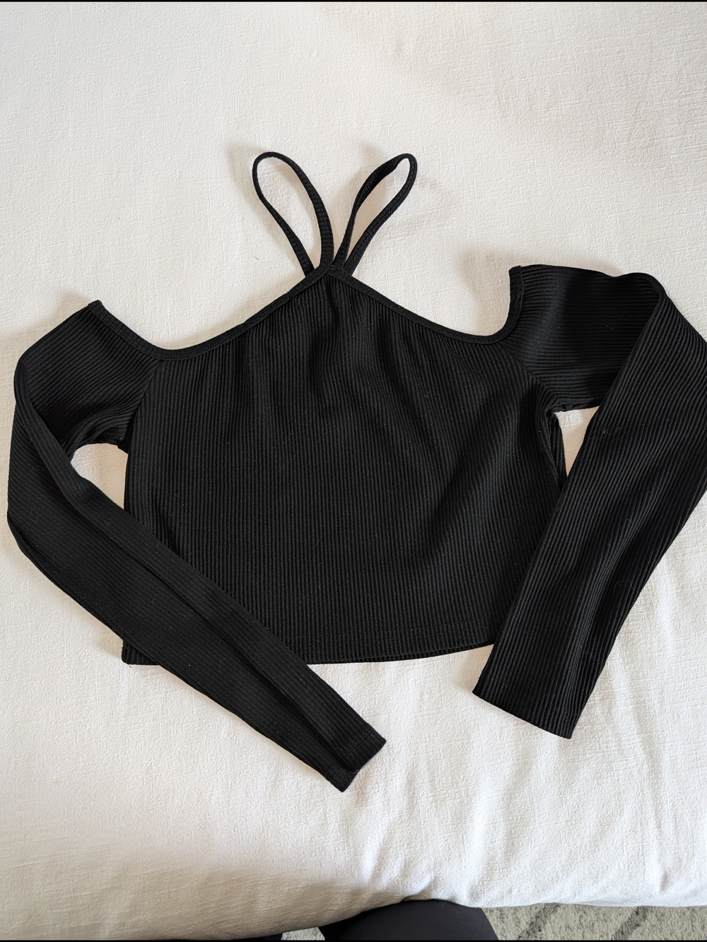 SHEIN Black Ribbed Cold-Shoulder Crop Top with Double Straps